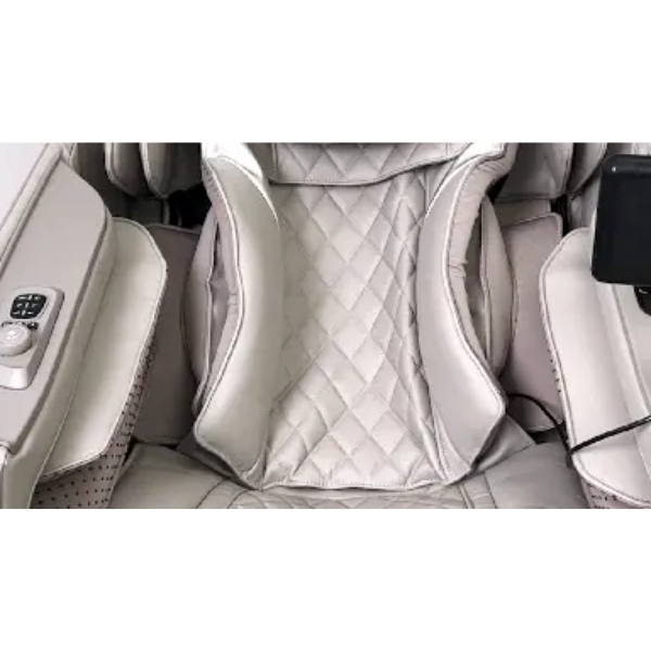 The Titan TP-Epic 4D Massage Chair integrates deep back air cells that pay attention to the lower back and flank region.
