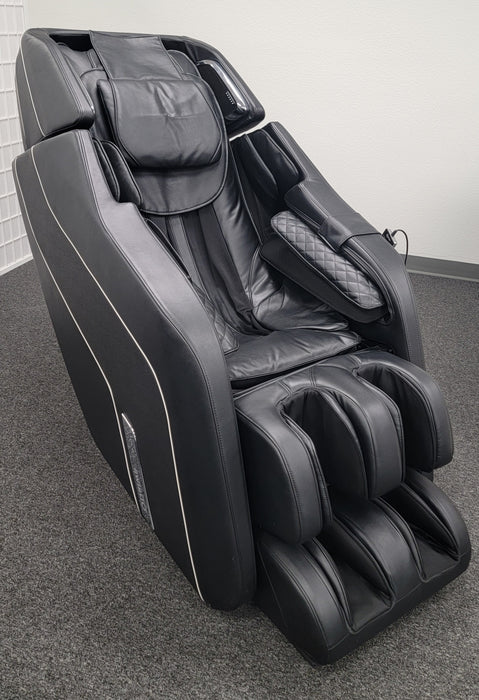 Daiwa Pegasus 2 Smart 3D Open Box Floor Model Massage Chair