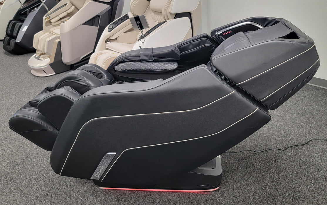 Daiwa Pegasus 2 Smart 3D Open Box Floor Model Massage Chair