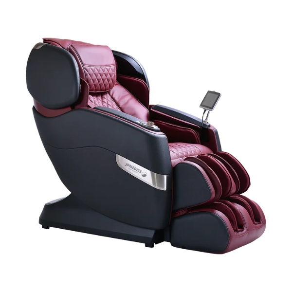 The JPMedics Kumo is a Japanese massage chair with a soothing luxury feel and is one of the best massage chairs for seniors.