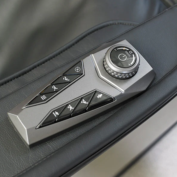 COREnine C600 Massage Chair