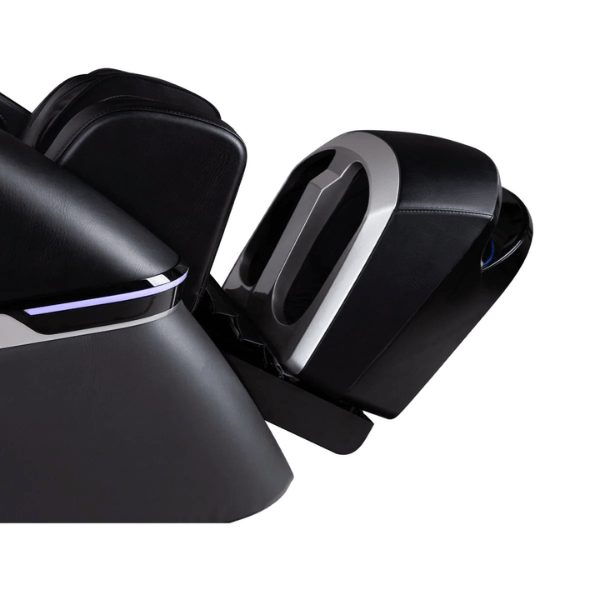 The Osaki OS-AI Vivo has an automatic extendable footrest for enhanced comfort and support during your massage sessions.