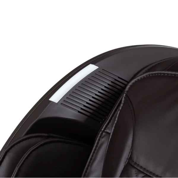 The Osaki Vera massage chair comes with HD surround sound speakers in which you can play music for maximum relaxation.
