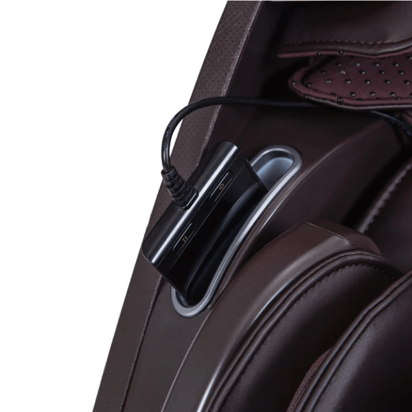 The Osaki Vera massage chair comes with a convenient pocket for storing your touchscreen controller when not in use. 