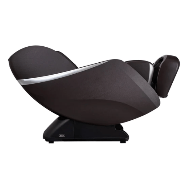 The Osaki Vera massage chair provides a relaxing experience using two stages of zero-gravity for a state of weightlessness. 