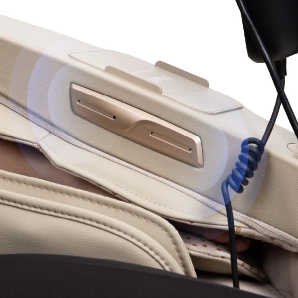 The Maestro Le 2.0 has an advanced voice control system that allows for more relaxation and a perfectly tailored massage.