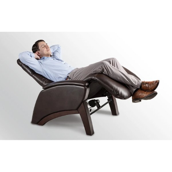 The Osaki Sonno Zero Gravity Recliner will evenly distribute your weight to help reduce pressure on your joints and spine.