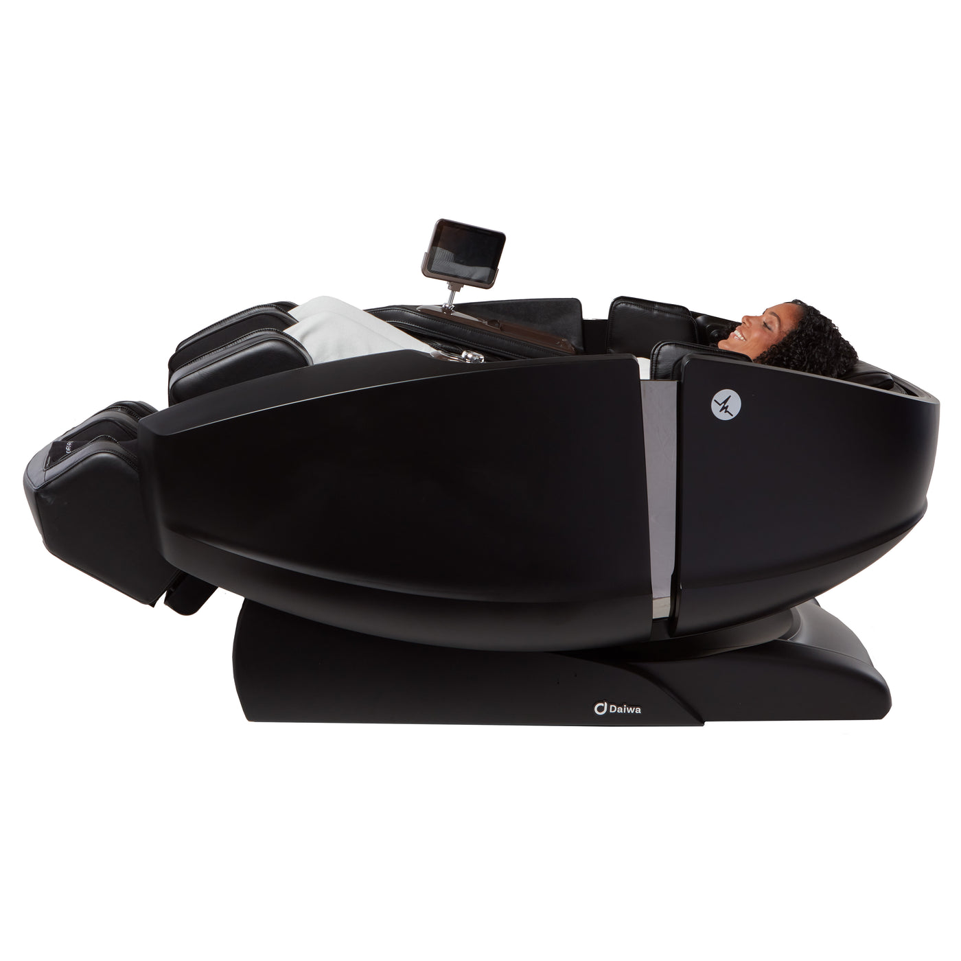 Daiwa Supreme Hybrid X 4D Massage Chair — The Modern Back