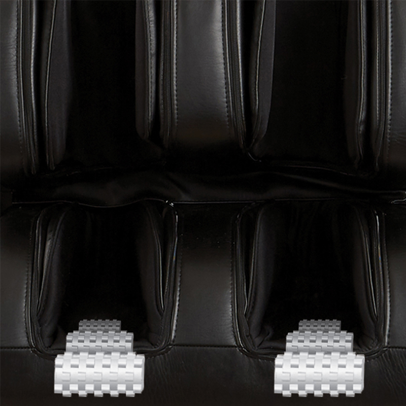 Kyota Yugana M780 4D Massage Chair showing triple foot rollers under the soles for reflexology.