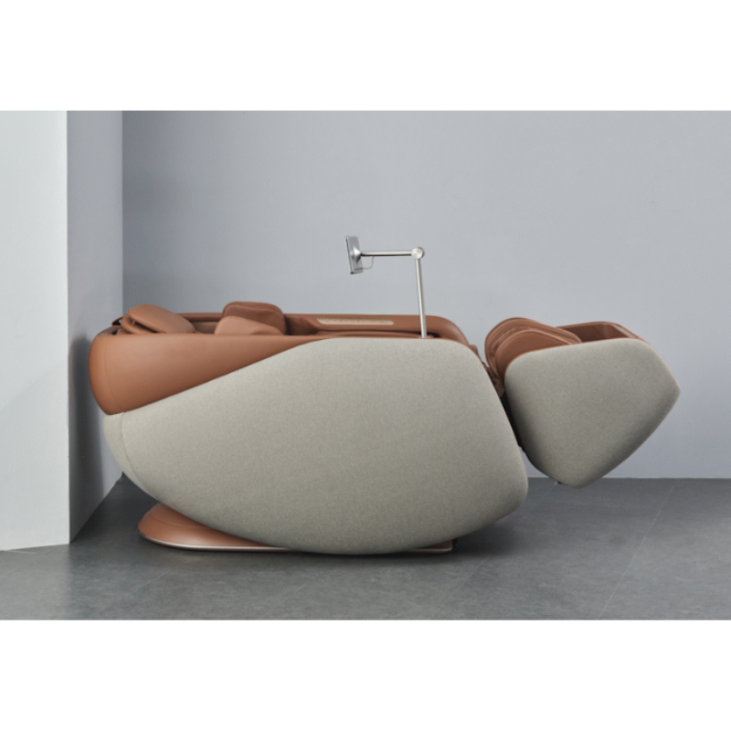 Ceragem Pause M10 zero-wall design reclining while close to wall.