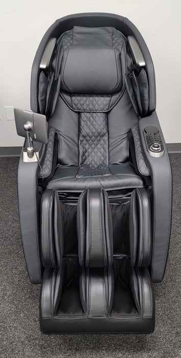 Osaki Bravo Duo Open Box Floor Model Massage Chair