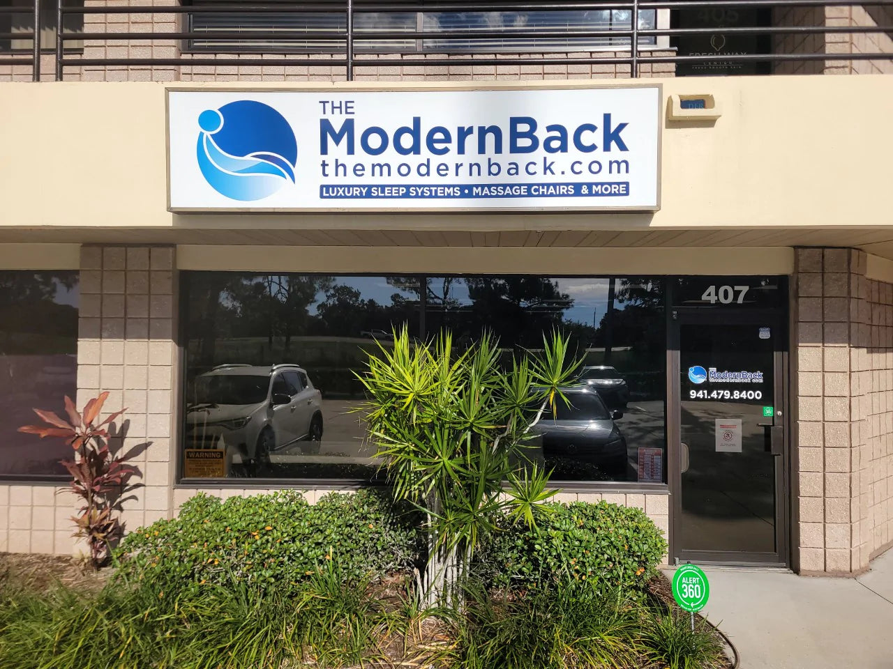 The Modern Back in Sarasota, FL is your premier destination for all the best massage chairs from the top-selling brands. 