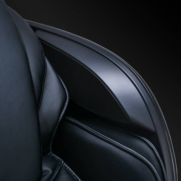 The Ogawa Master Drive AI 2.0 Massage Chair comes with high-quality Bluetooth speakers located on both sides of the headrest. 