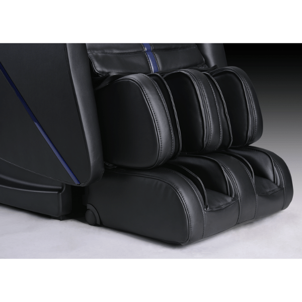 The Ogawa OG-7500 Active L 3D massage chair has an automatic ottoman that extends automatically to adjust to your leg length. 