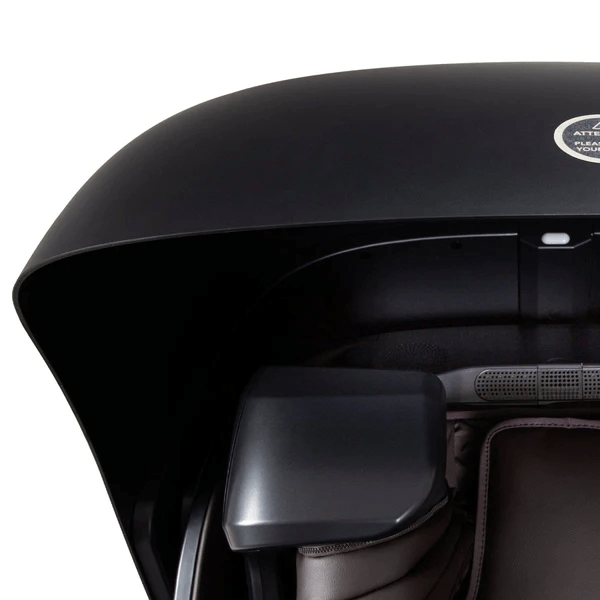 The Osaki OP-Xrest 4D Massage Chair is equipped with shoulder air compression to deliver massage to your neck and shoulders.