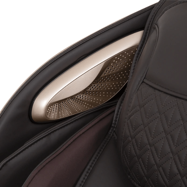 The Osaki OS Pro-3D Sigma Massage Chair comes with immersive Bluetooth speakers located on both sides of the headrest.