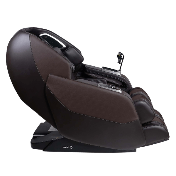 The Daiwa Hubble Plus Massage Chair has 3D rollers for deep tissue massage and comes in sleek brown to blend with your décor. 