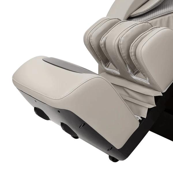 The Osaki 3D Dreamer V2 massage chair has an automatic leg rest that automatically extends to accommodate your height.
