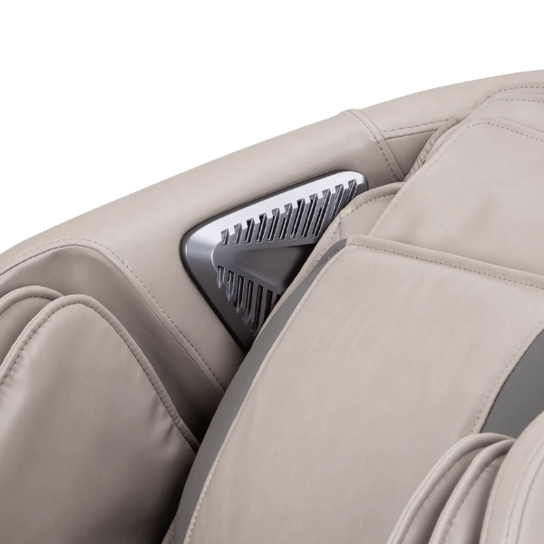 The Titan Luxe 3D Massage Chair comes with immersive Bluetooth speakers conveniently located on both sides of the headrest. 